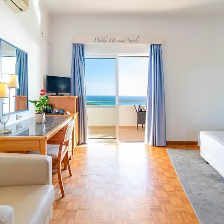 Maritur - Adults Only البوفيرا