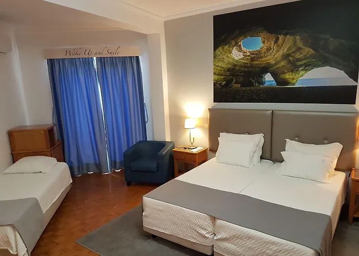 Maritur - Adults Only